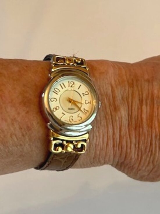 AVON | Reversible Brown and Black Leather Band - NEW Battery